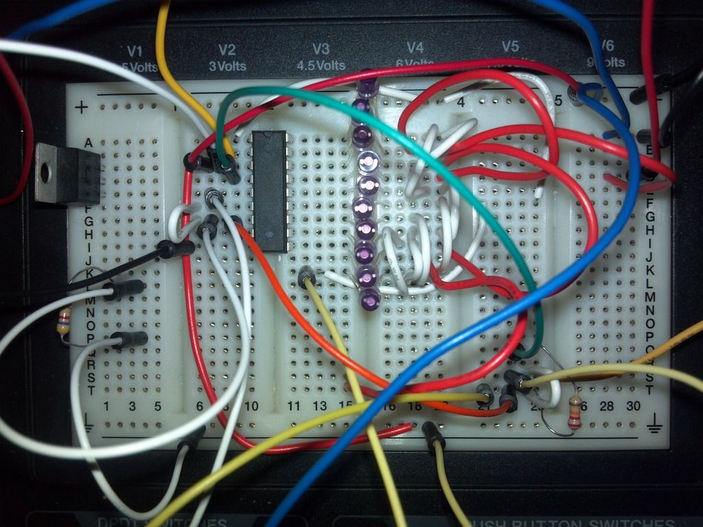 lm3914 first led stays on and cascade questions | All About Circuits