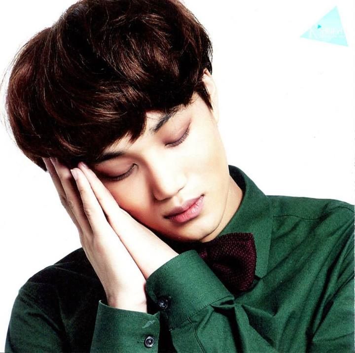 EXO - Daily: SCANS 'Miracles in December' Some Individual + Group Picts