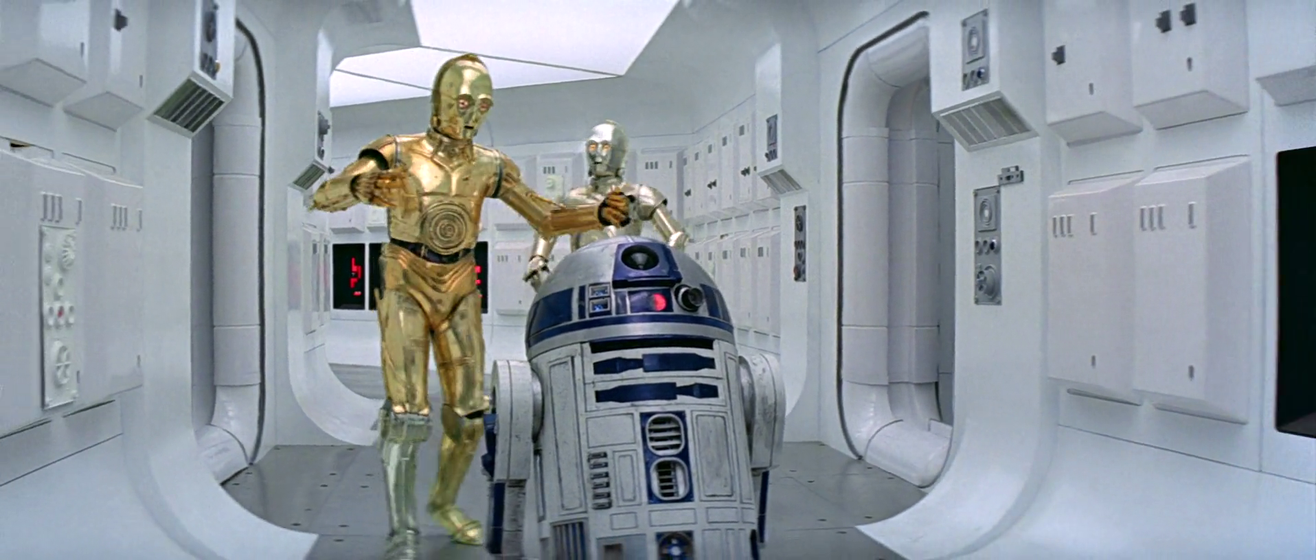ANH_3PO-and-R2-blockade-runner_zpshayee9m6.png