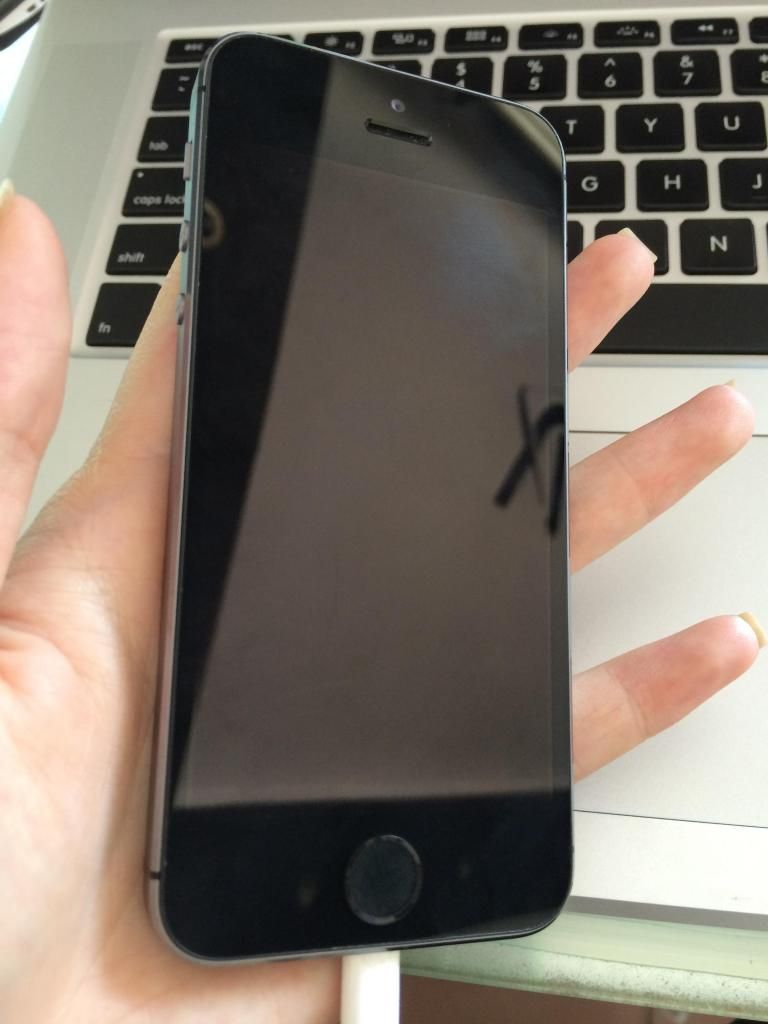 vài em 5s lock  cho anh em lựa chọn - 1