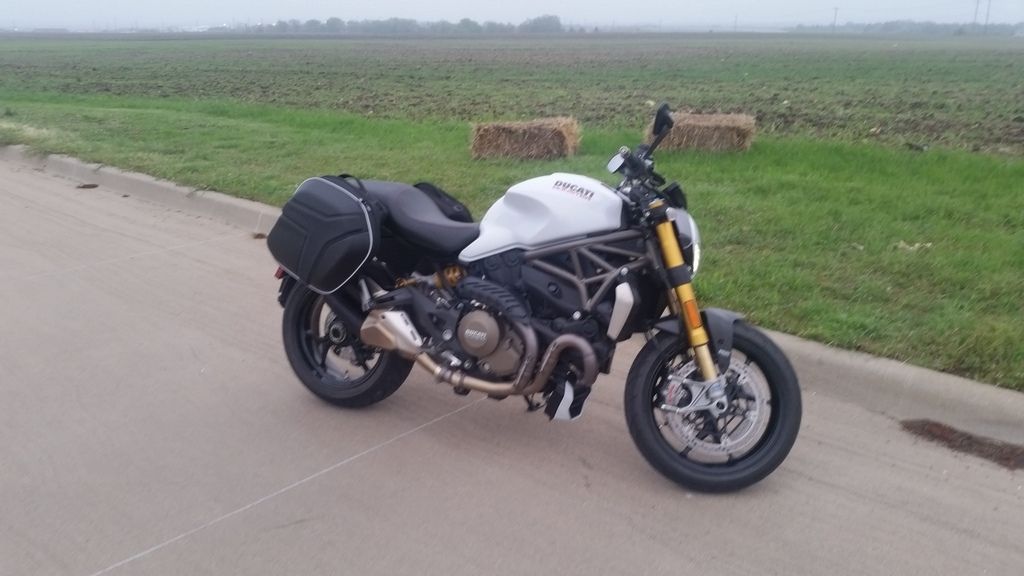 ducati monster 821 panniers